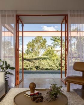 格罗塔之家丨巴西巴西利亚丨Esquadra Arquitetos