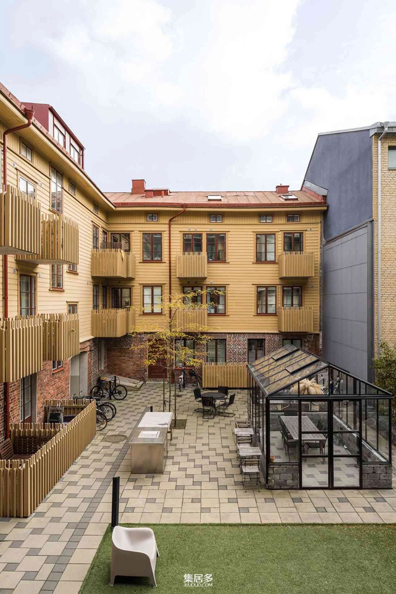 混凝土墙的斯堪的纳维亚小型公寓丨瑞典-25