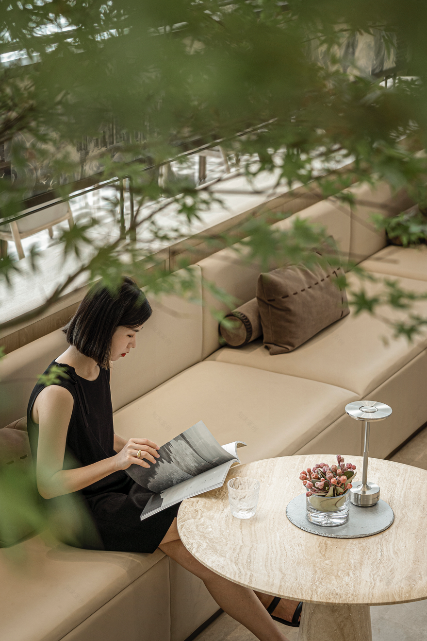 绿城昆明柳岸晓风生活美学馆丨中国昆明丨春山秋水-34