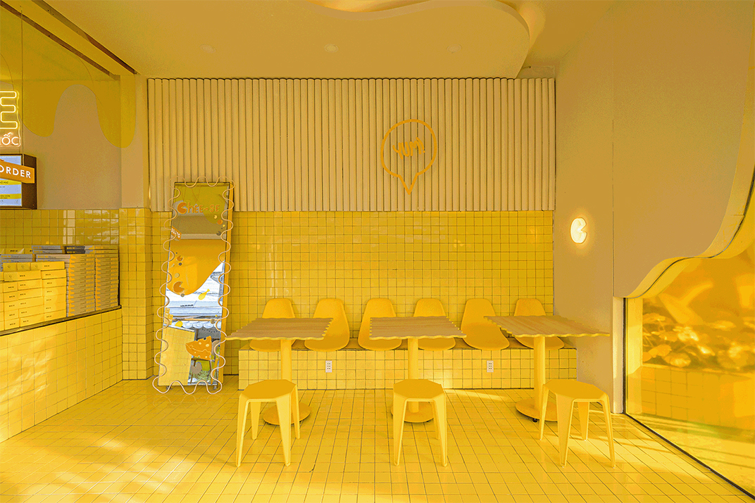 超可爱的餐厅灵感来自一层融化的奶酪 ，越南 | Designed by Ksoul Studio - 甜品店 - 餐厅LOGO-VI空间设计-全球餐饮研究所-8