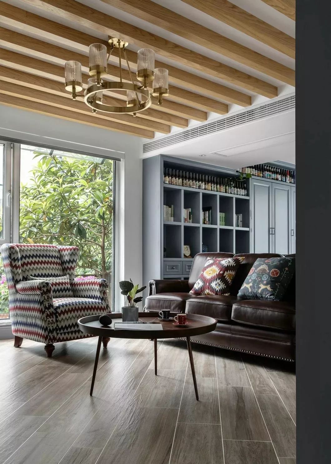 杭州 90 后设计师打造浪漫美式老房变形记-5