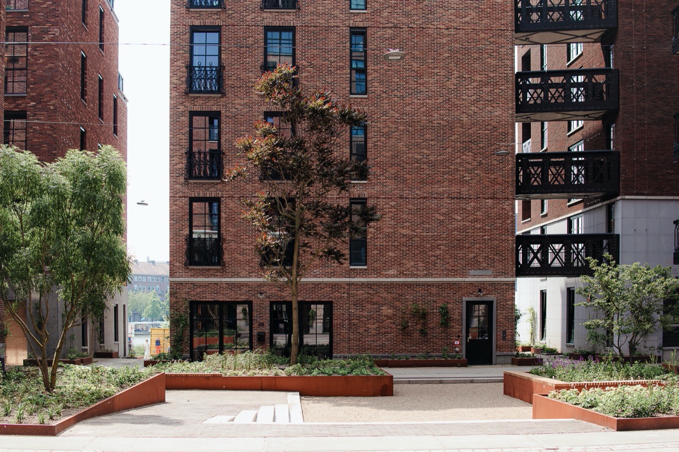 绿意盎然的小 C · Rotterdam 城市新地标丨荷兰鹿特丹-8