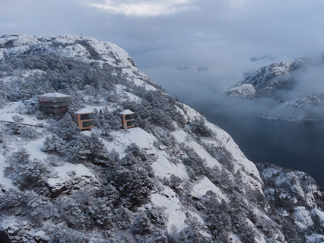 挪威 Bolder Star 度假木屋丨Snøhetta + Vipp-3