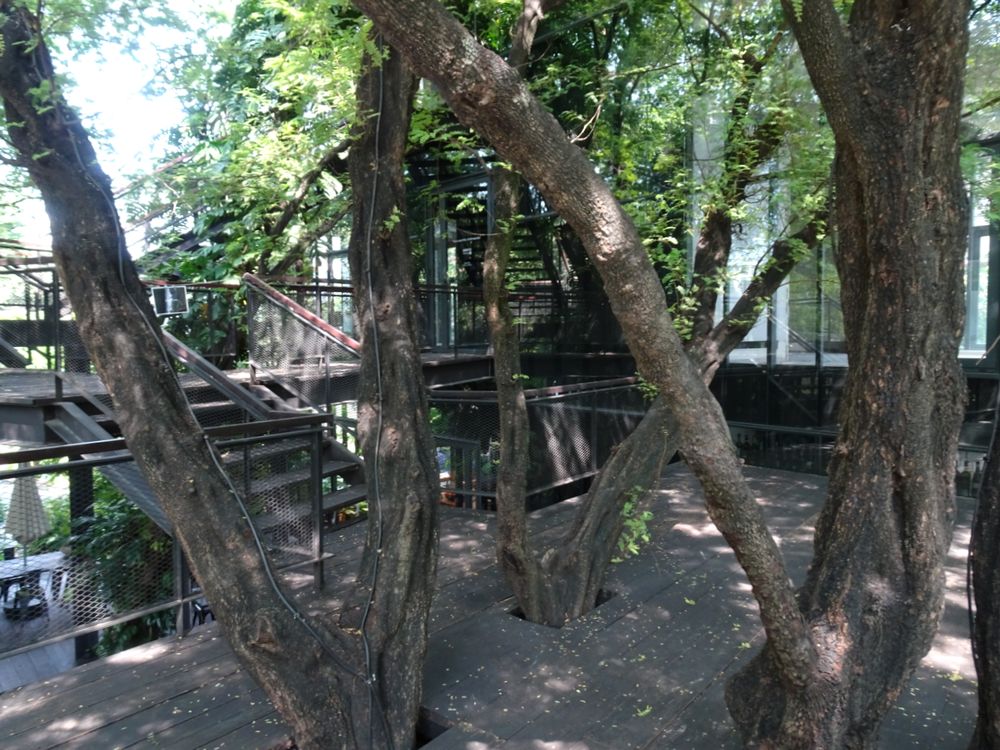 ナイイパ・アート・コンプレックス | タイ の建築【世界建築巡り】-78