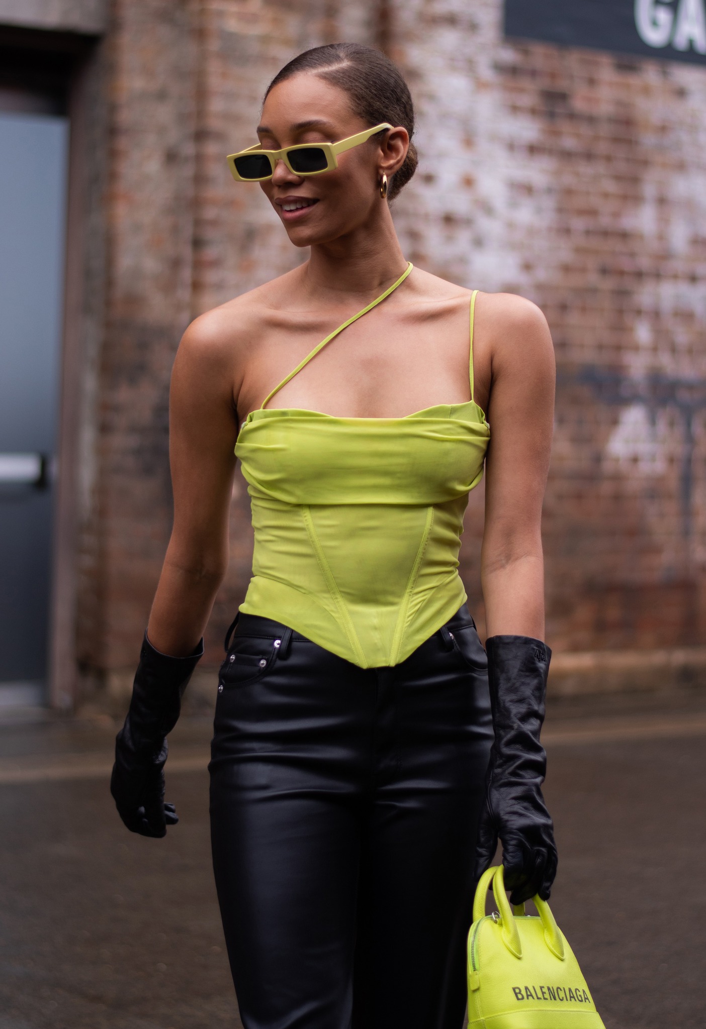 AUS Fashion Week 2023-5