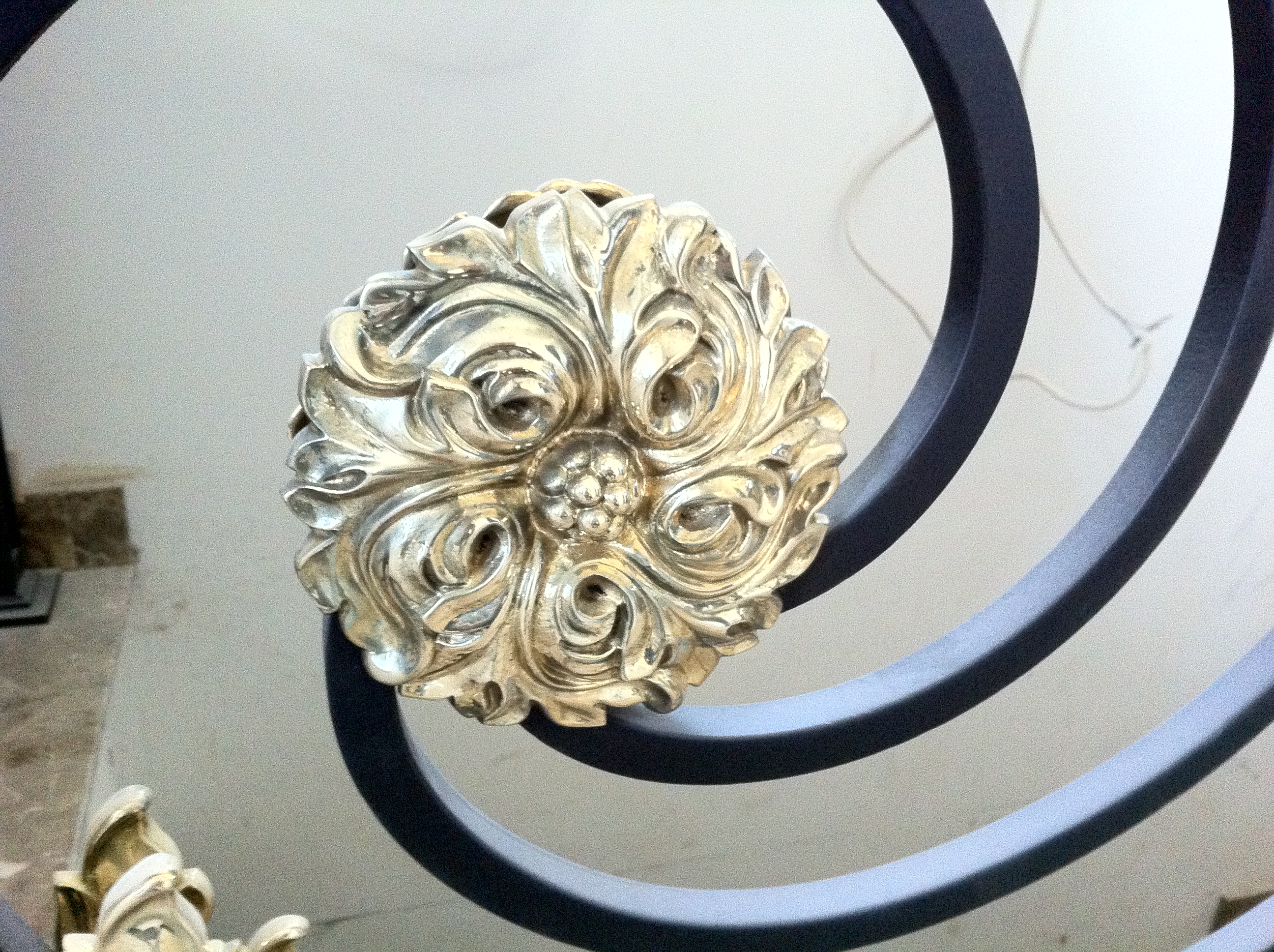 Drawing of a wrought-iron fence-8