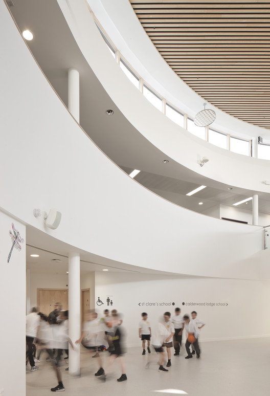 信仰学校联合校区 BDP-7