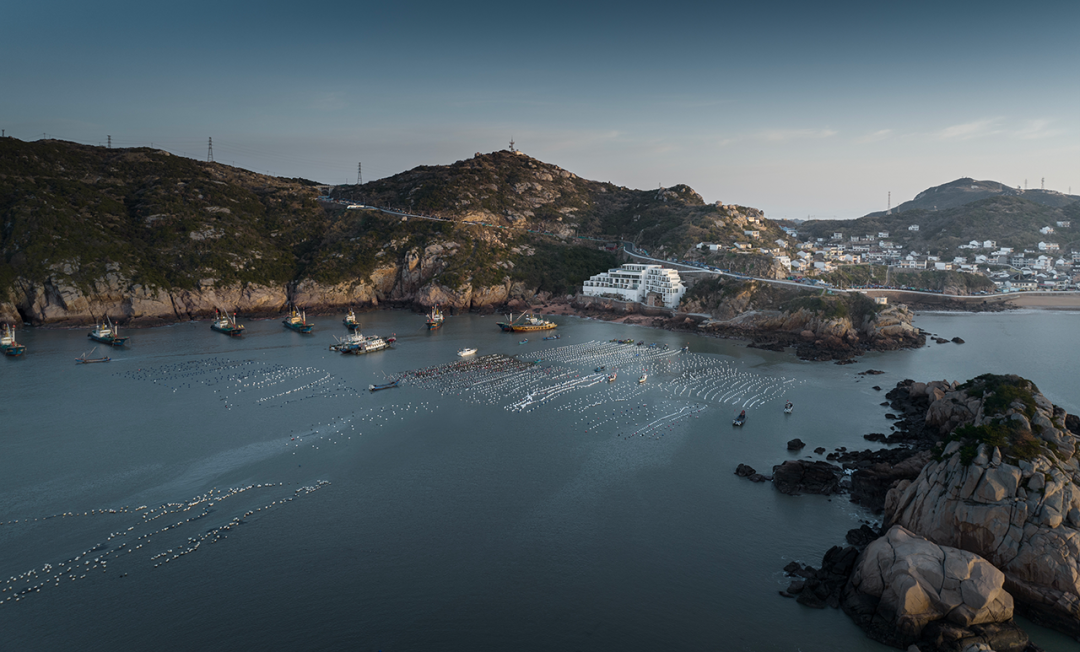 海潮哼鸣 与曙光相拥 | 枸杞岛海崖度假酒店-17