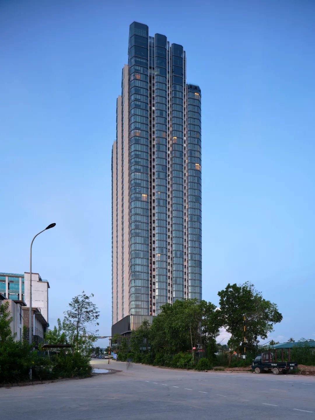 越南下龙湾的海滨胜地·Alacarte Condotel丨Aedas-7