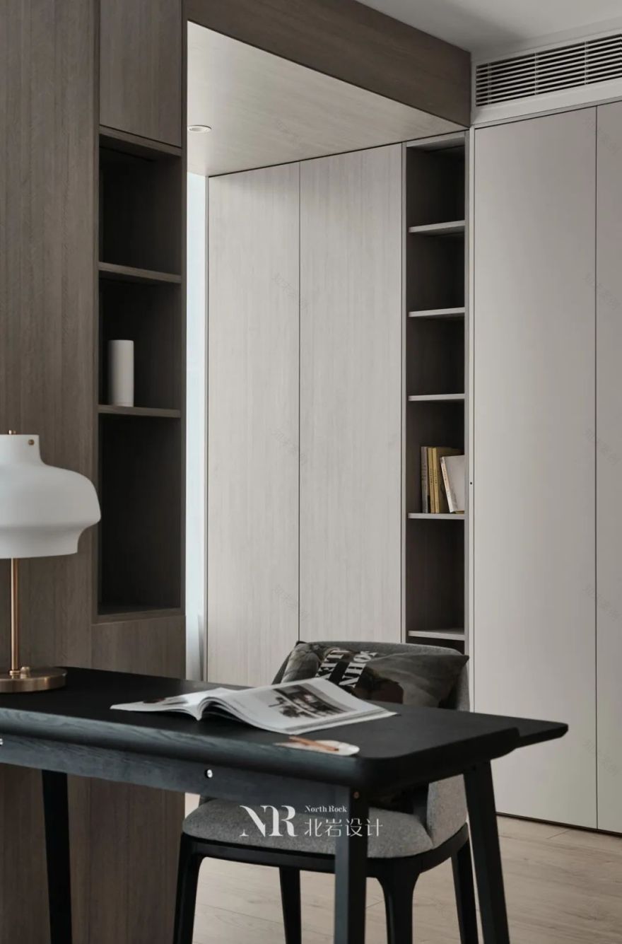 光影里的家 · 通透大宅的舒适设计丨中国南京丨北岩设计-61