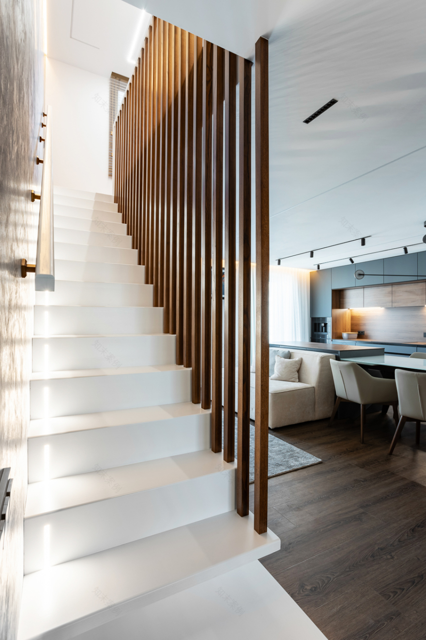 现代两层公寓设计-2