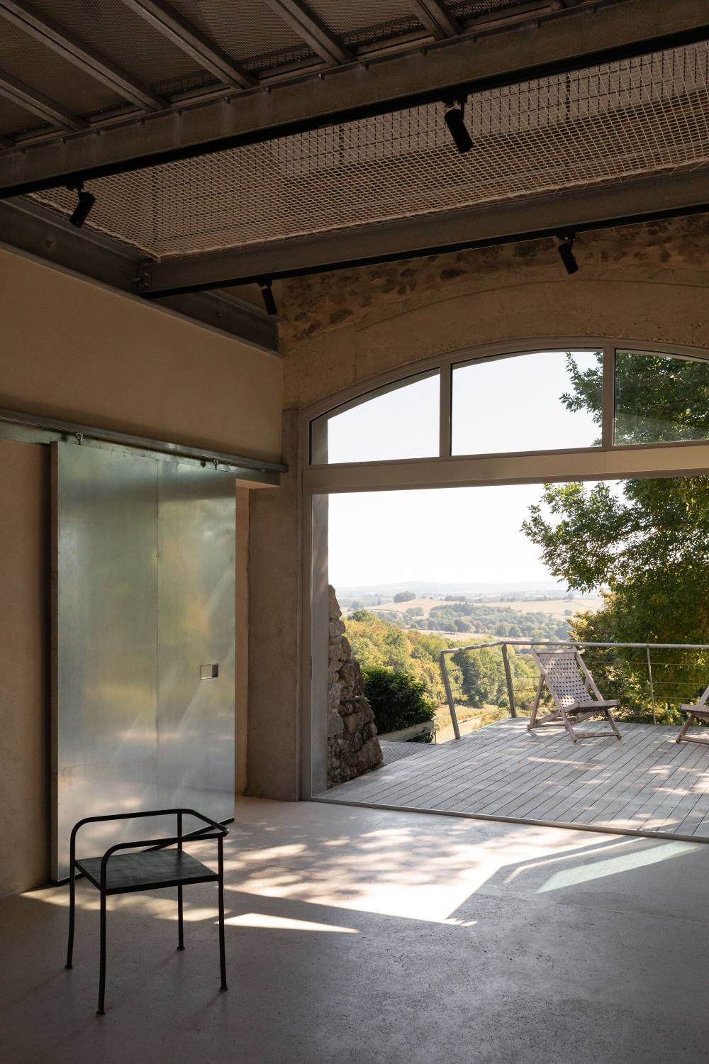 视觉轻盈结构高效新旧结合的住宅设计丨戈者设计-16