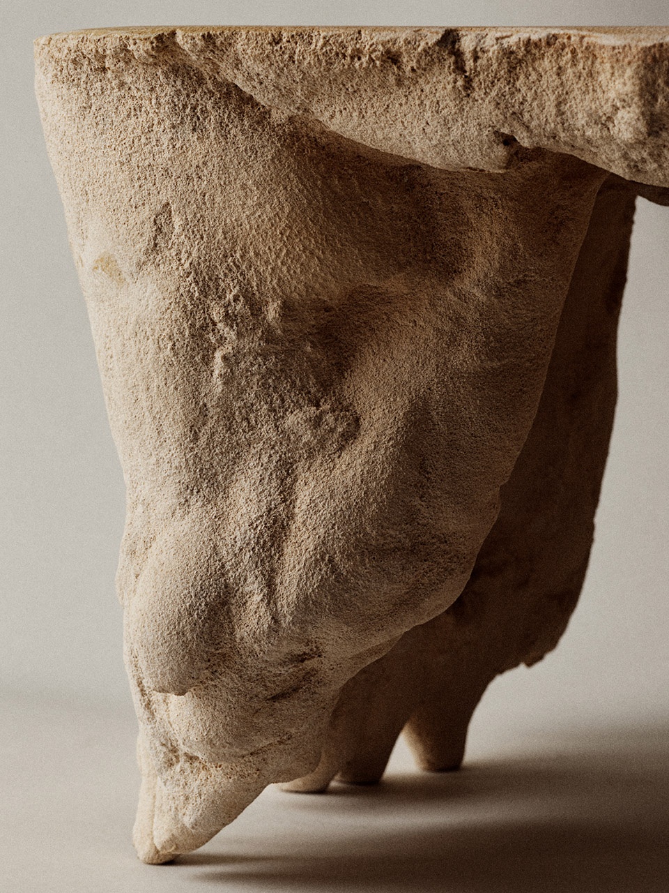 虚构侵蚀 · 家具与雕塑的完美融合-25