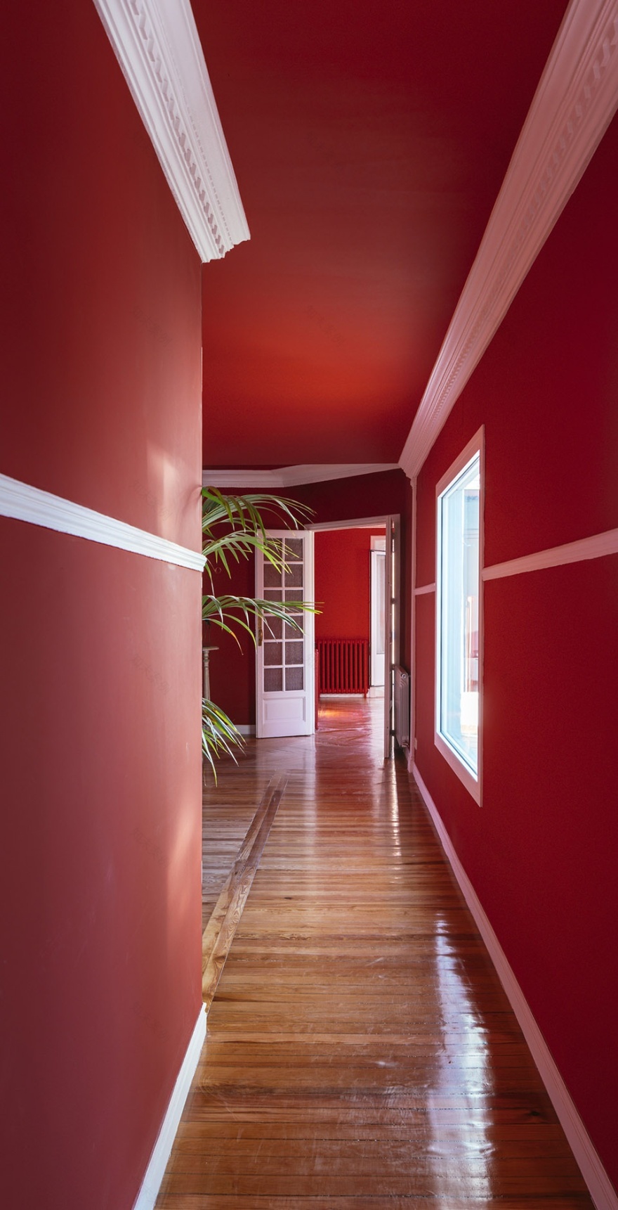 马德里百年公寓的复古魅力-8