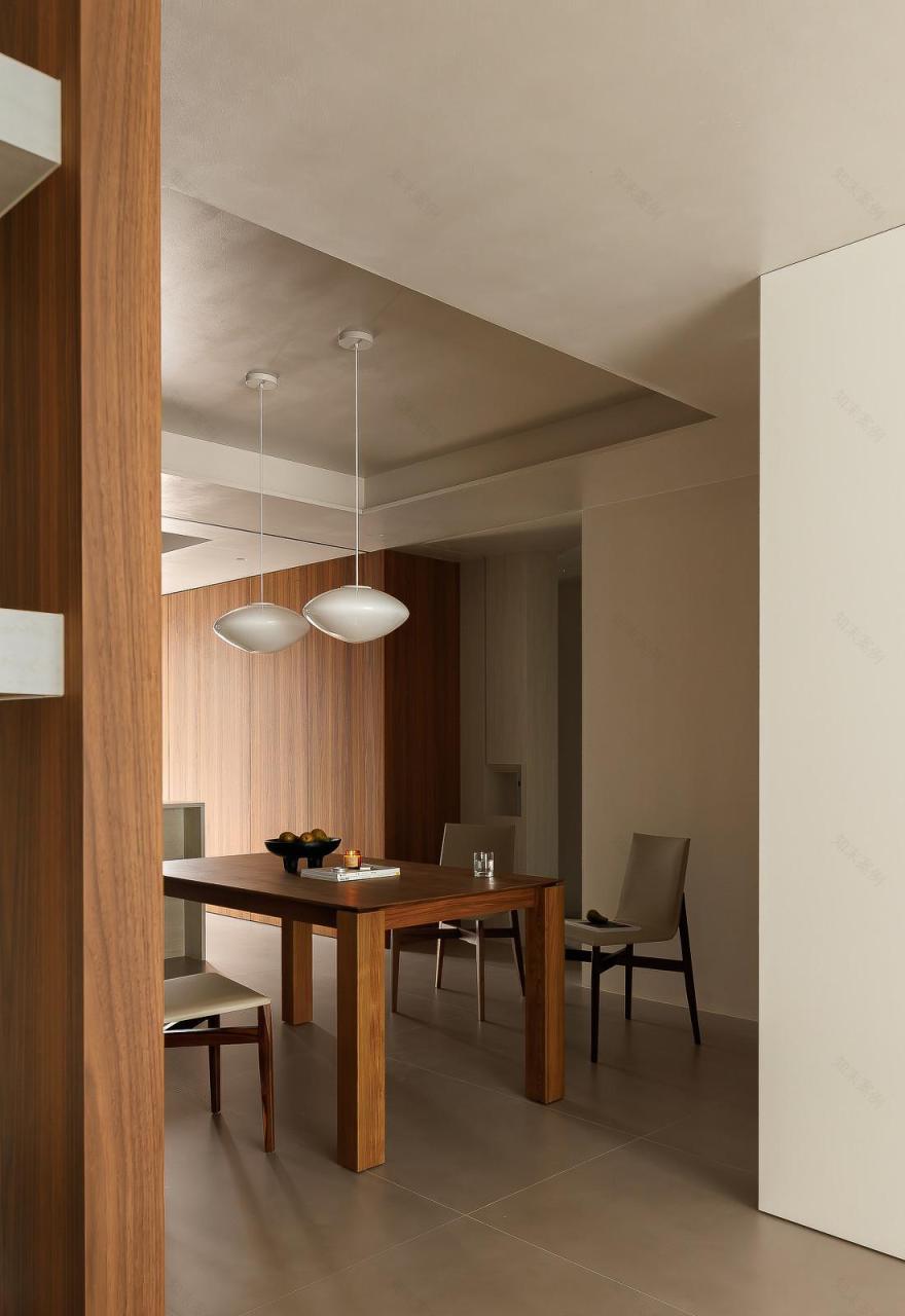 极简遇中古,描摹出优雅沉静的家-45