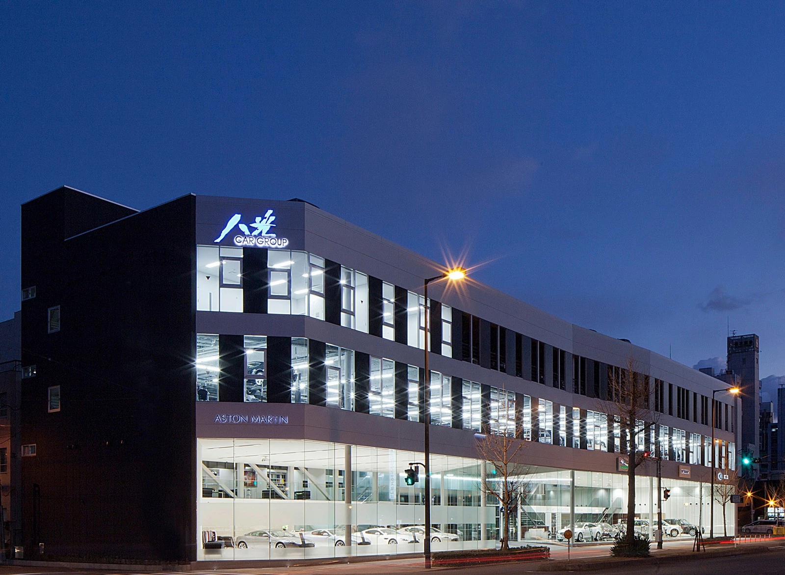 大阪透明汽车展厅-11