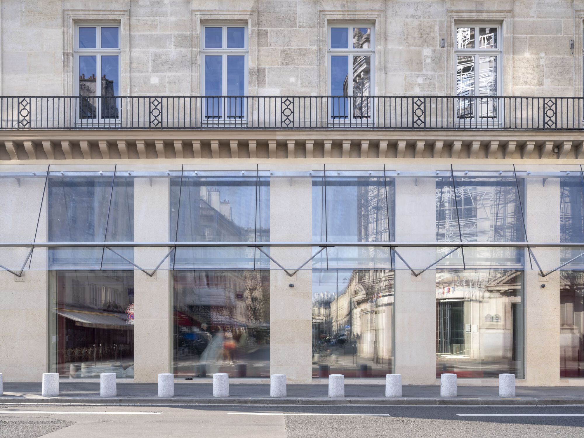 Paris Fondation Cartier for Contemporary Art / Ateliers Jean Nouvel-9