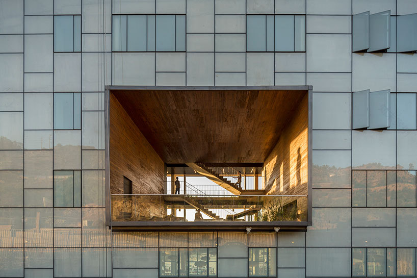 圣迭戈波塔利斯大学经济学院丨智利-10