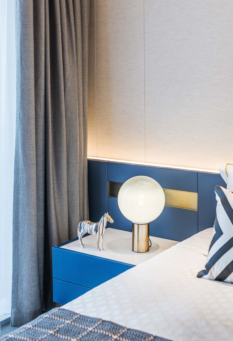 青岛金沙滩高层临海大平层生活示范空间-20