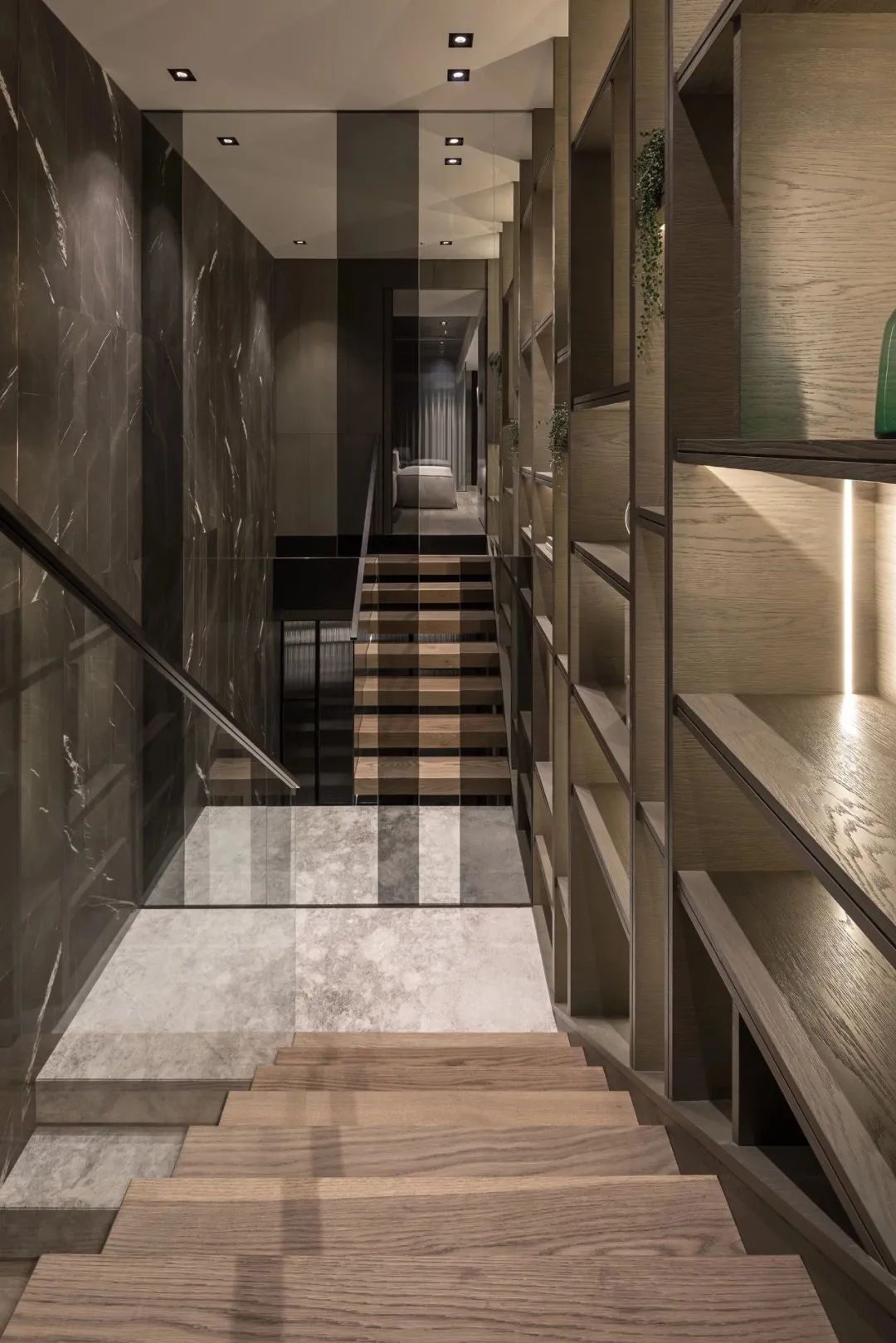 外冷内热的 285㎡共同居所-23