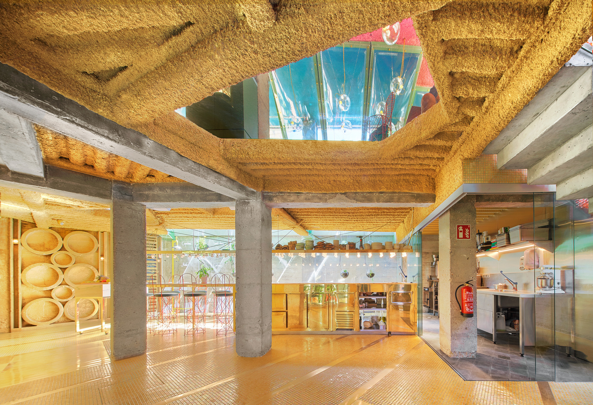 Run Run Run Intervention / Andrés Jaque / Office for Political Innovation-29