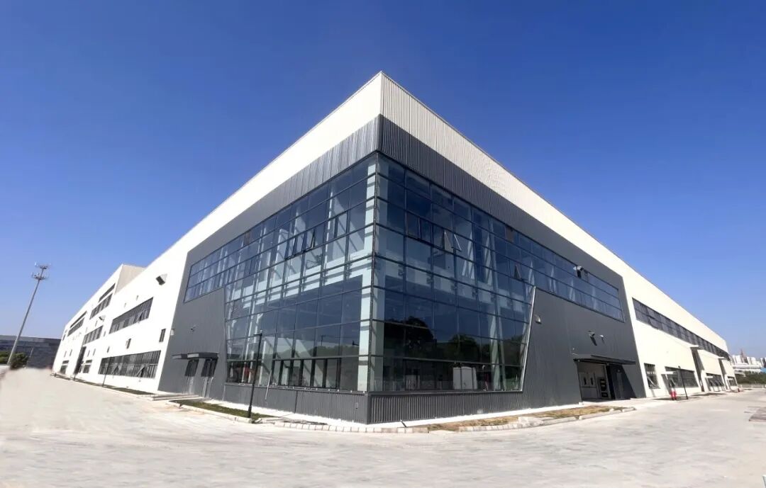 建证高质量发展丨中建国际承建的阿特斯储能集成系统工厂建成投用-30