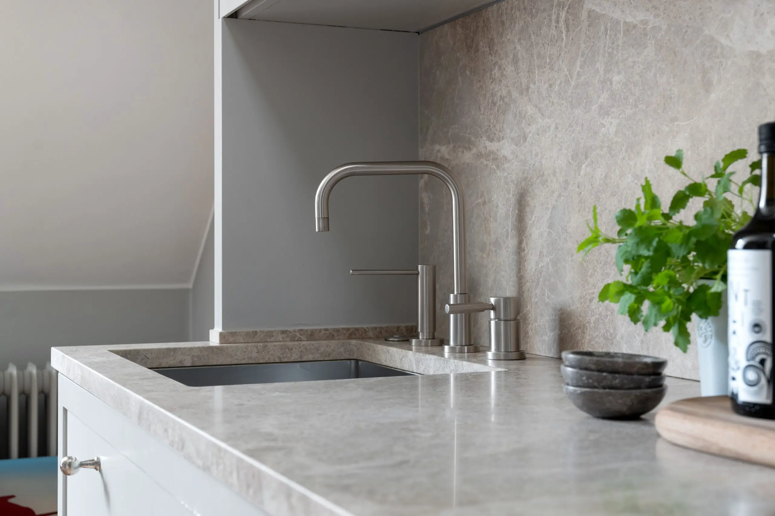 瑞典 35m2 一室公寓,极致设计展现空间魅力-5