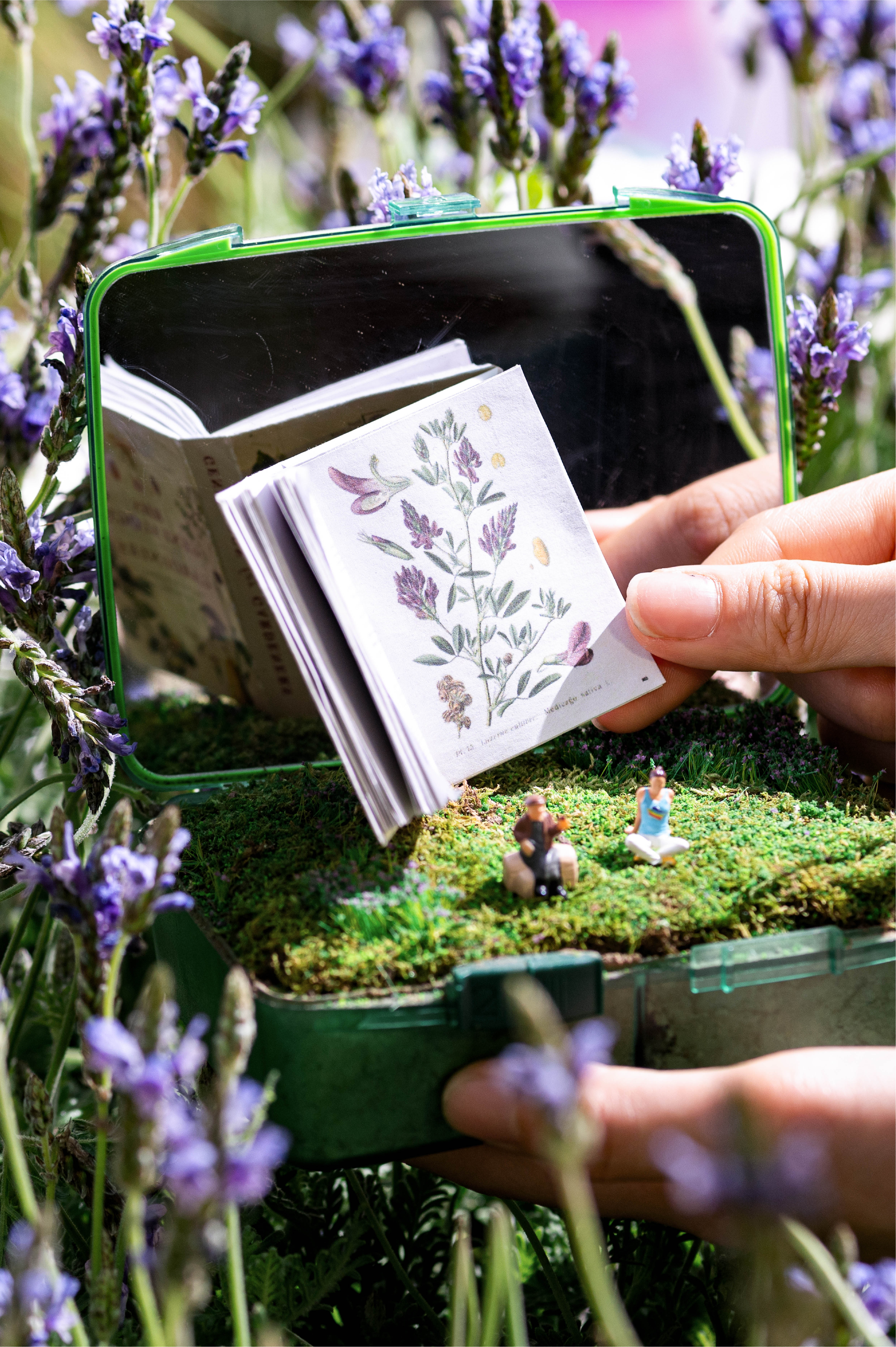 纽崔莱一方植遇艺术展丨中国广州丨天与空,不是美术馆-24