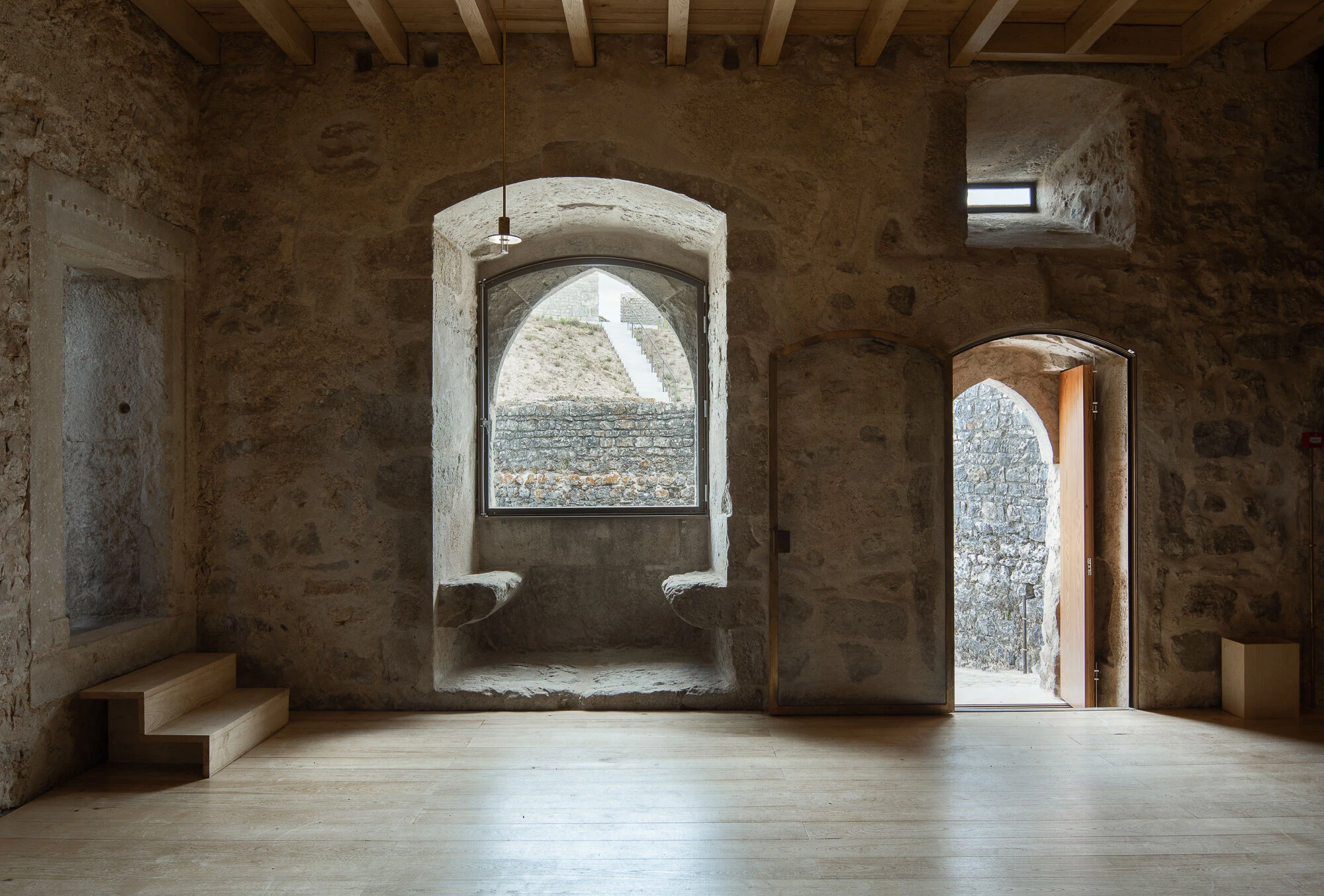 奥雷姆城堡丨葡萄牙丨Joao Mendes Ribeiro-5