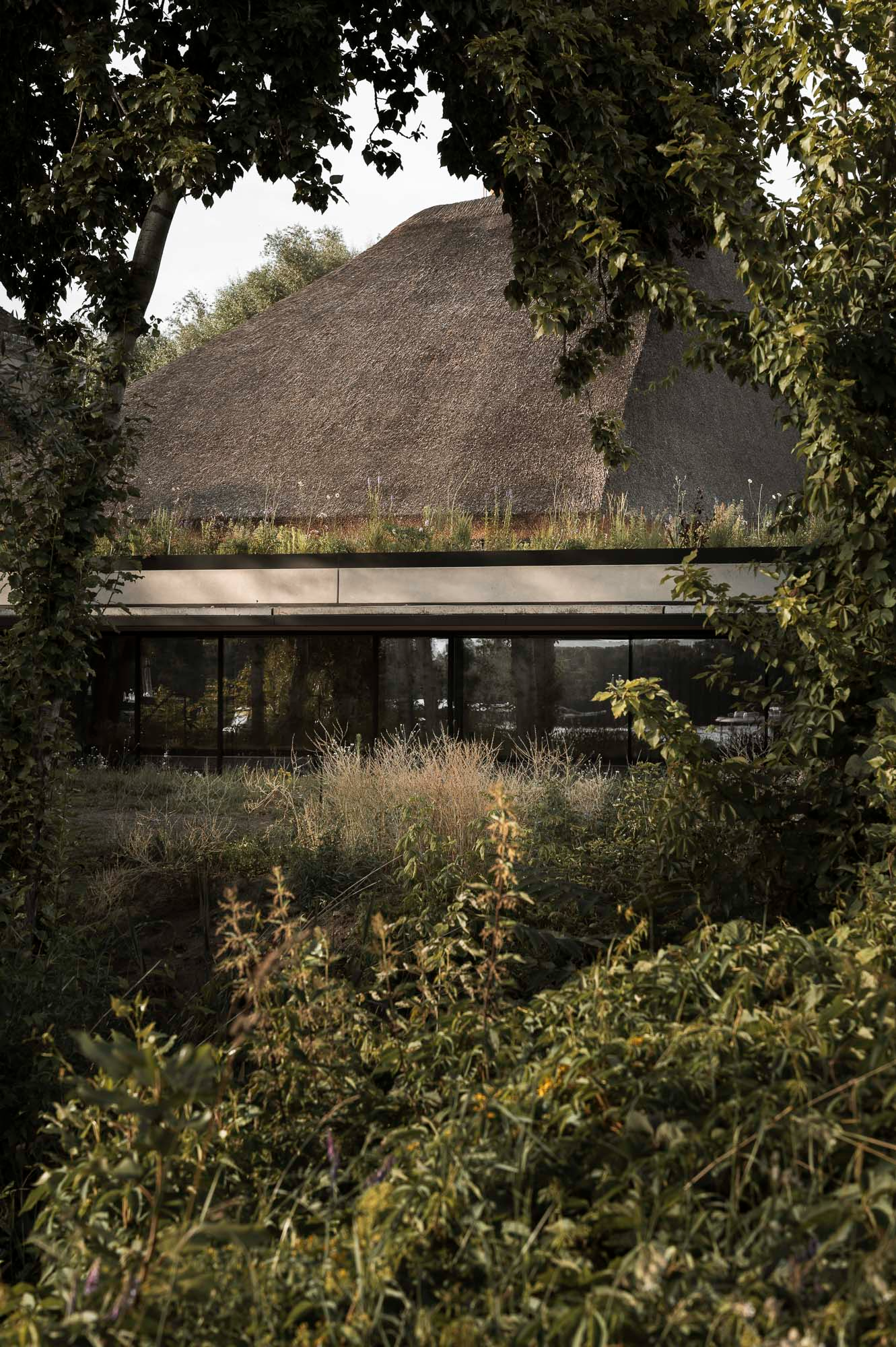 体验式酒店「Flussbad」丨德国柏林-3