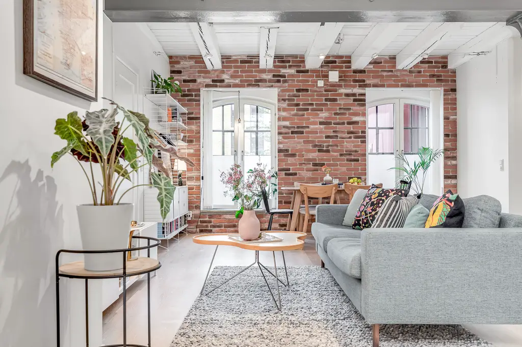瑞典百年仓库改造个性 loft 公寓-6