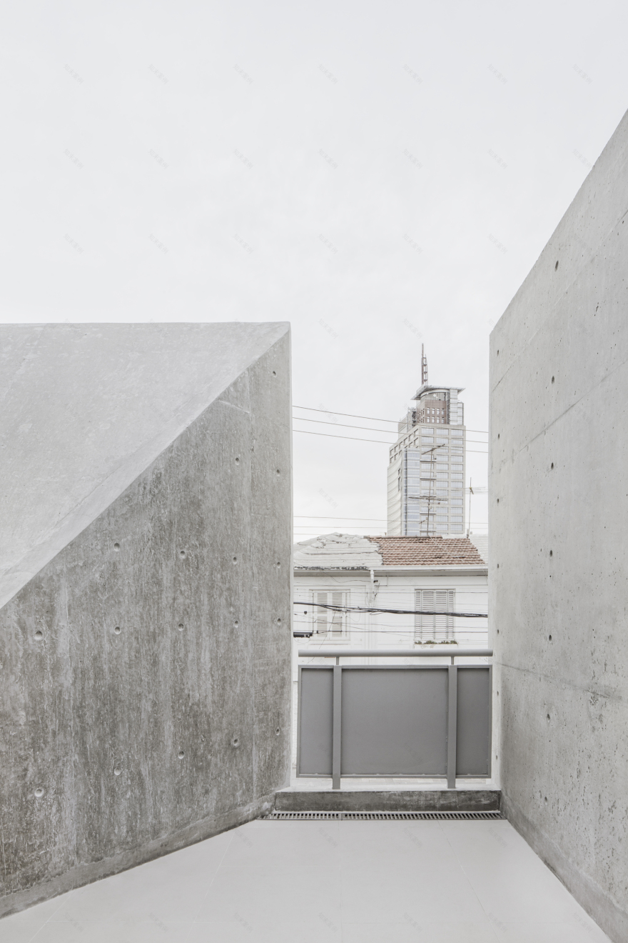 Workshop House / PAX.ARQ-38