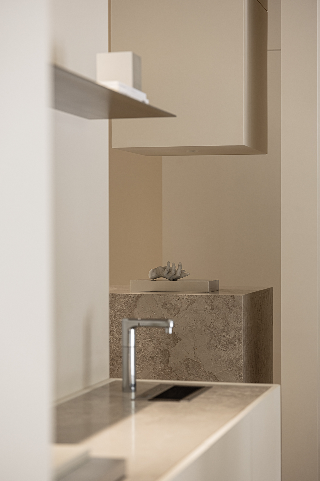 重塑空间,轴线与人的关係,打造艺廊般的牙医诊所丨大向设计Dimension Design-26