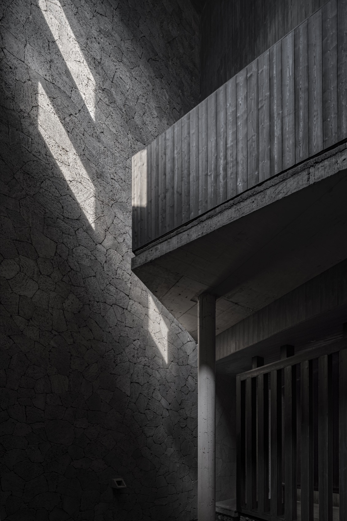 田间之上 中国湘菜馆丨中国广州丨黑白木设计-18