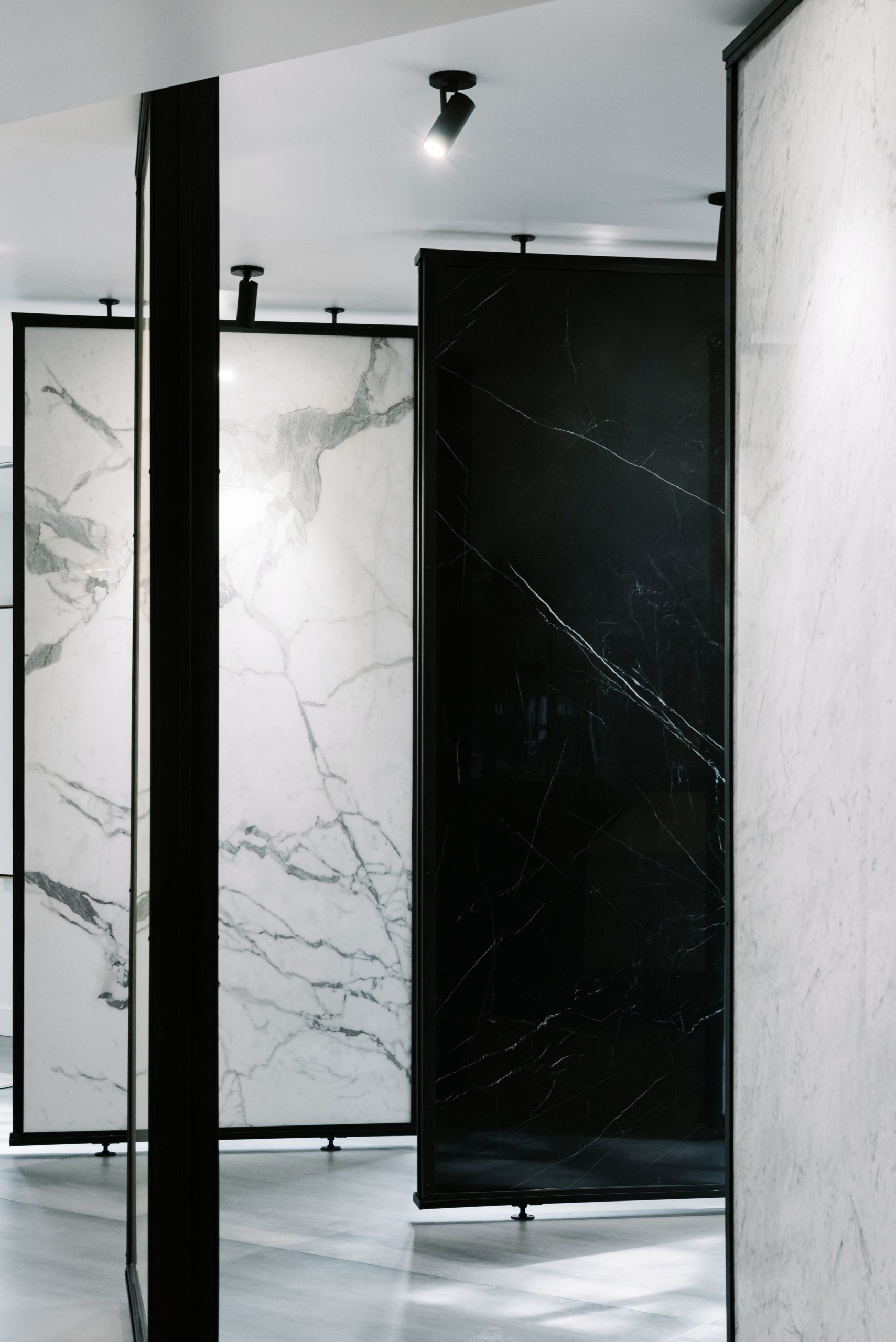 现代品质，精湛工艺——Contour Interior Design 的 Moderno 展示空间-29