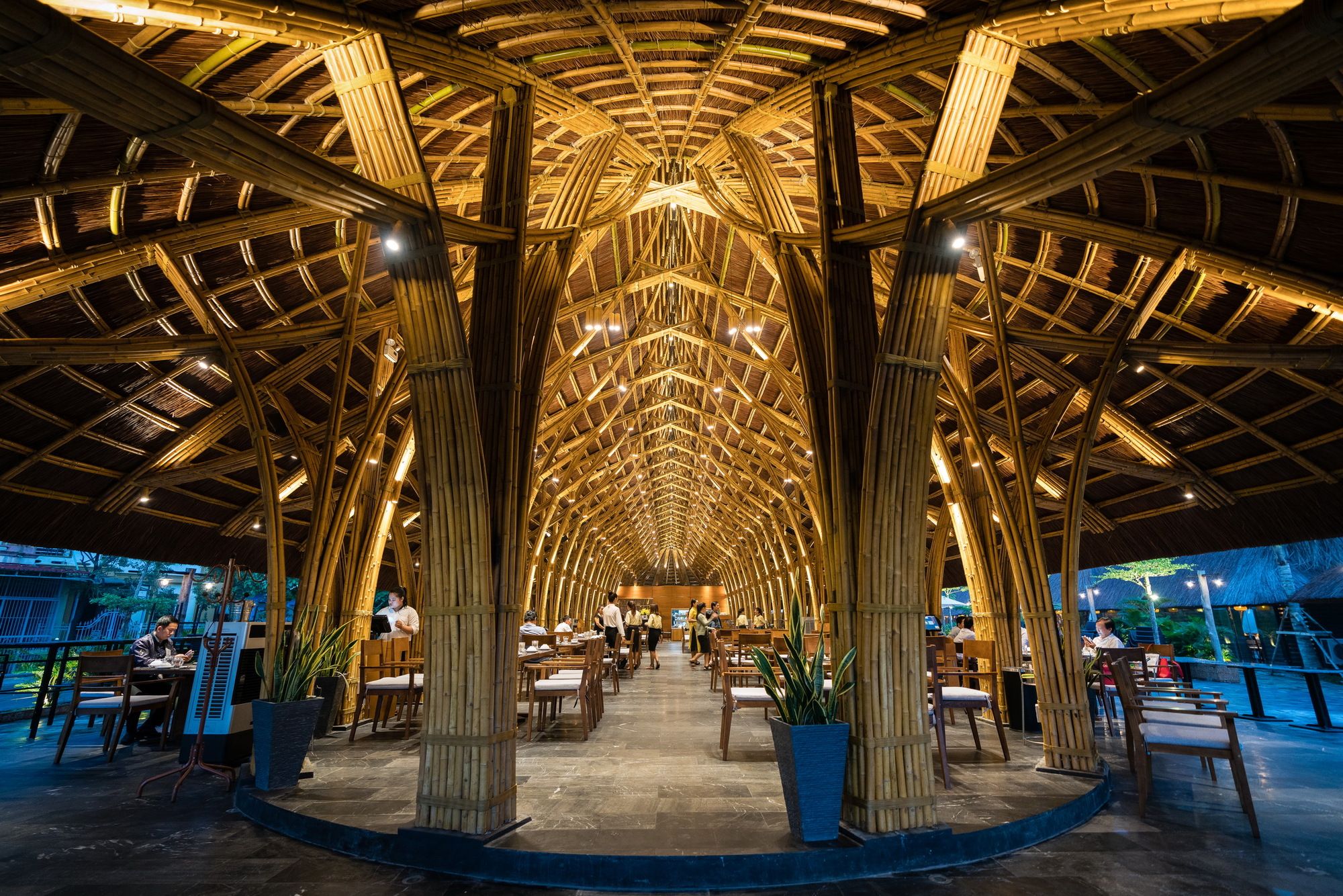 BAMBOO LONG HOUSE RESTAURANT | BAMBUBUILD - ARCH2O-2