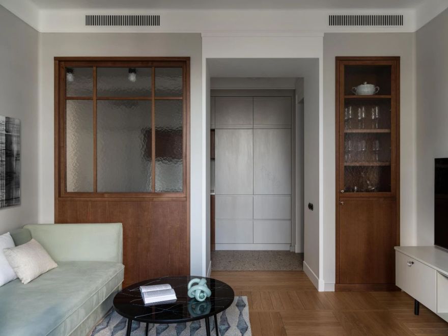 母女俩人的 66㎡现代传统小宅丨Victoria Sreda-0