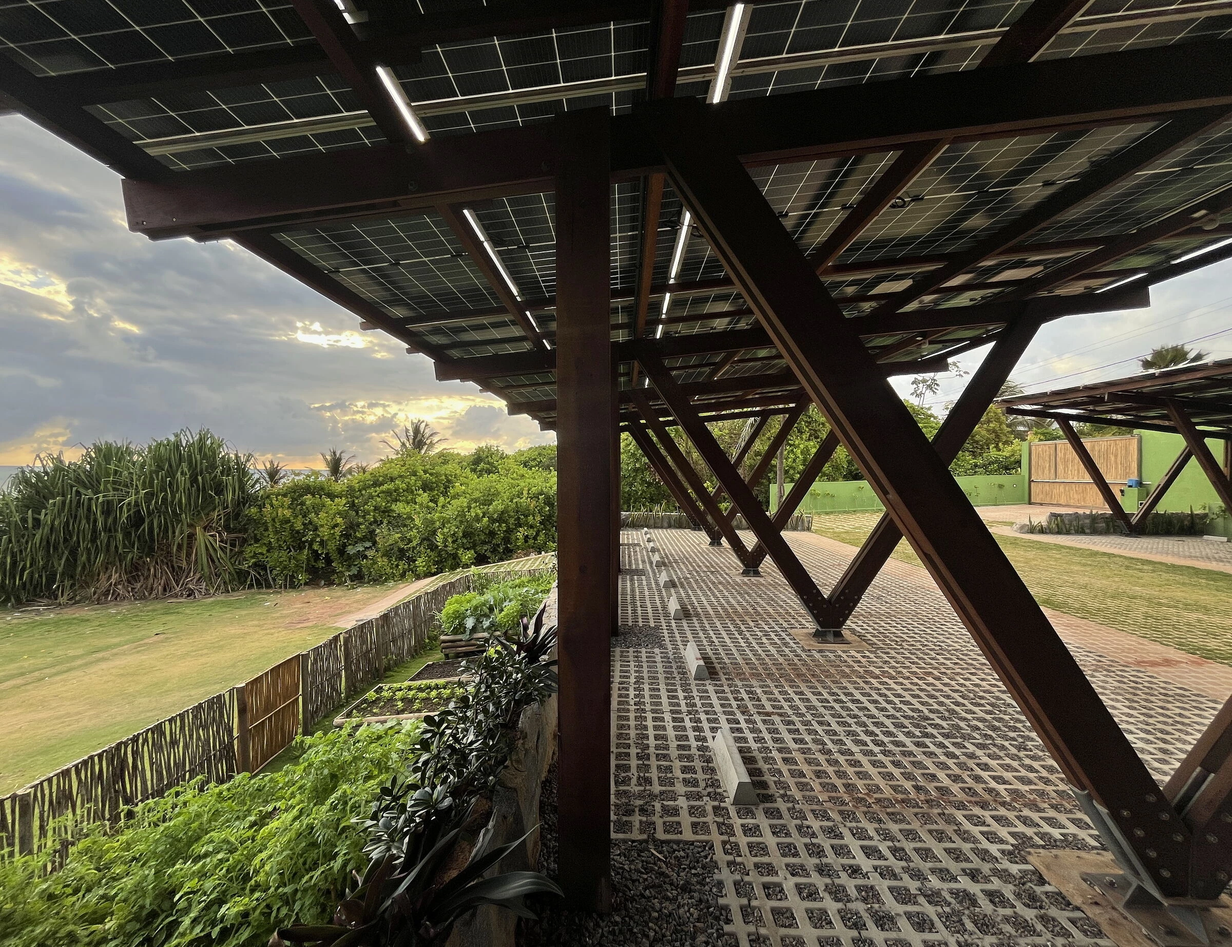 THE SCISSORS.NET-ZERO ENERGY TRANSFORMATION-11