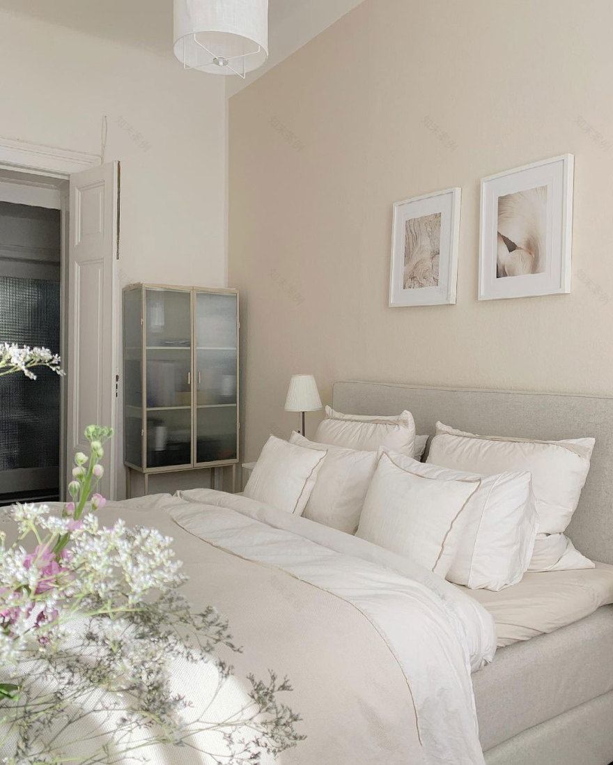 柏林的柔和极简主义:来自 Instagram 的一个舒适公寓-13