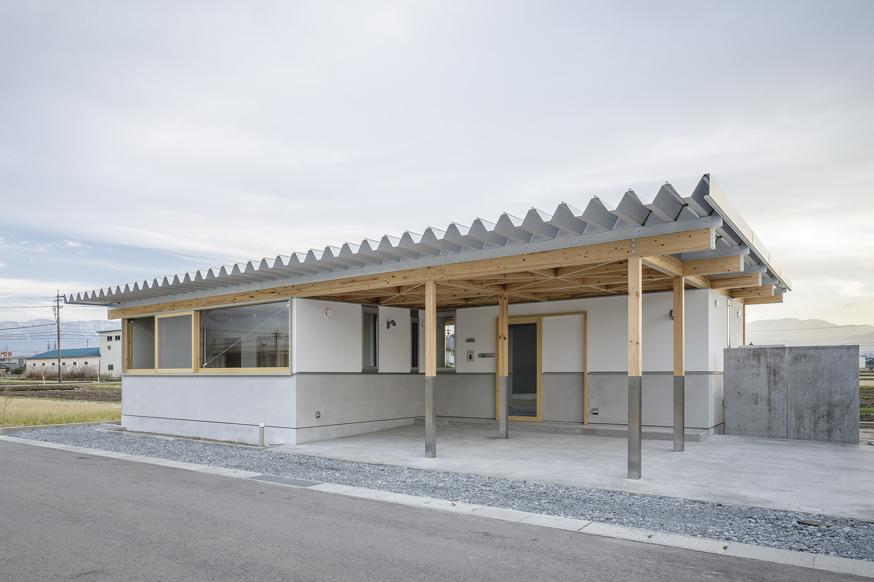 南砺住宅,日本 / Kazuto Nishi Architects-9