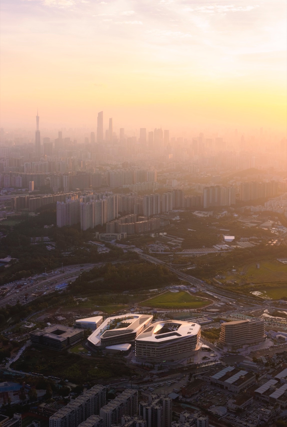 小鹏汽车新总部丨中国广州丨weico建筑事务所,华阳国际等多家-40