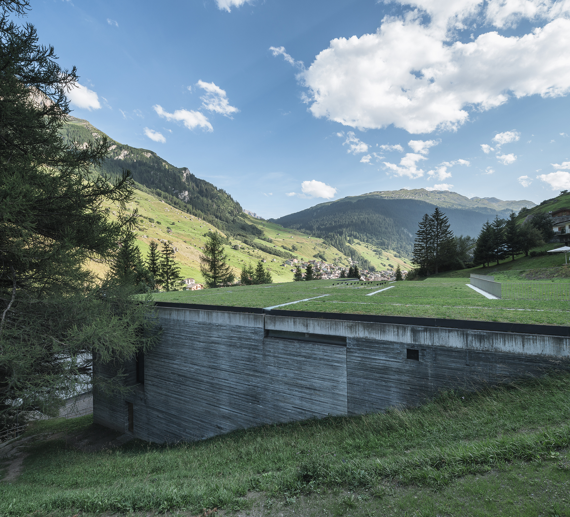 瓦尔斯温泉浴场丨彼得·卒姆托-10