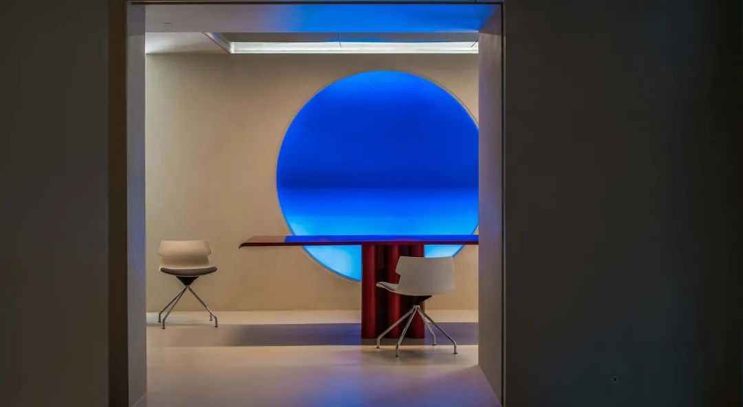 蓝色月亮 · 叁宅壹生工作室的前卫设计探索丨中国宁波丨观至设计-0