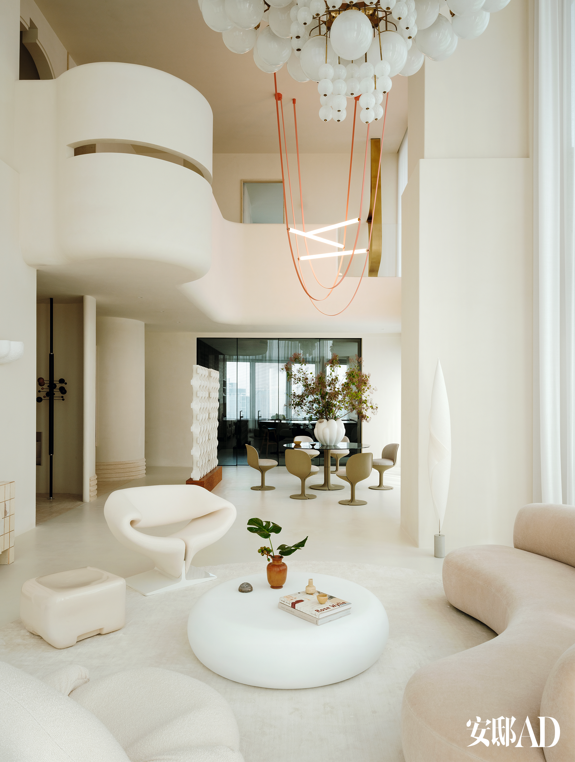 封面故事  她和100件艺术品一起生活-14