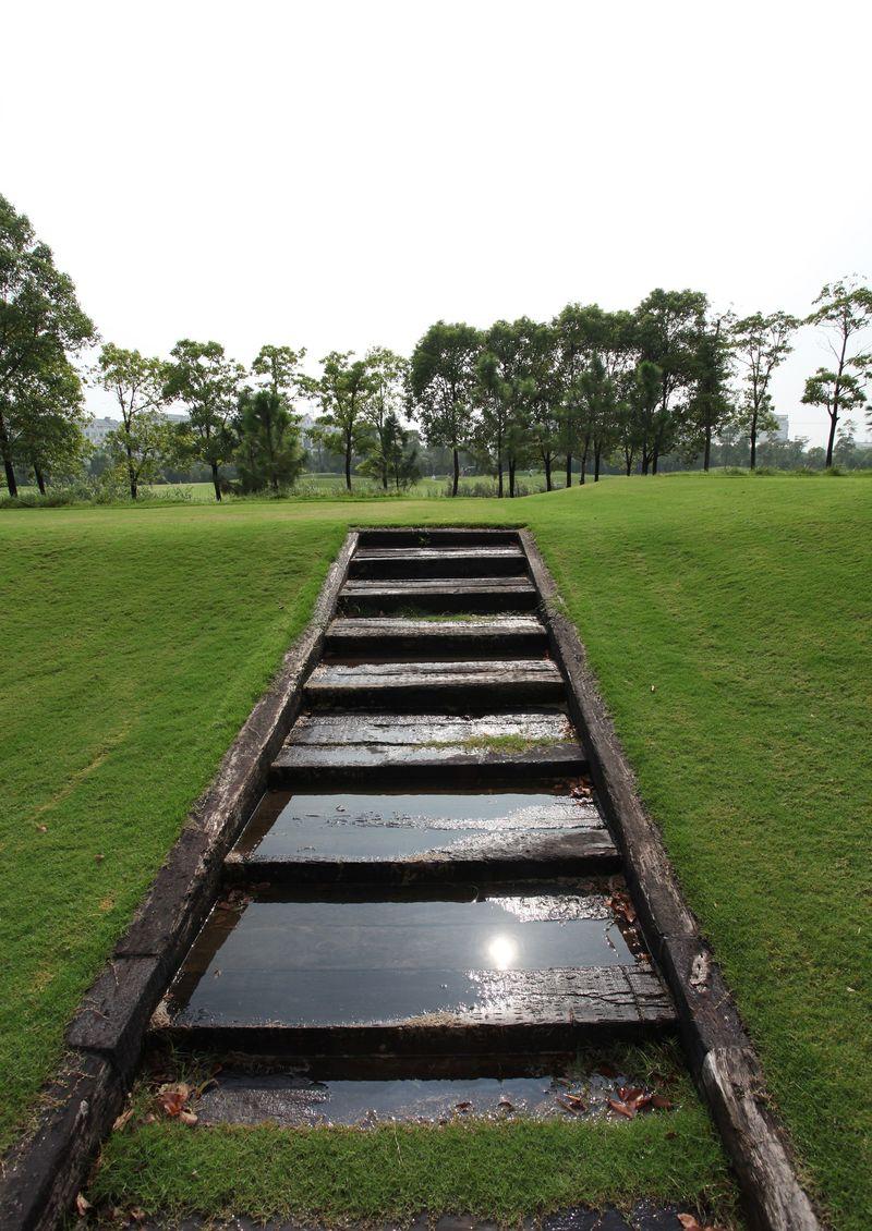 F1博而地高尔夫球场-8