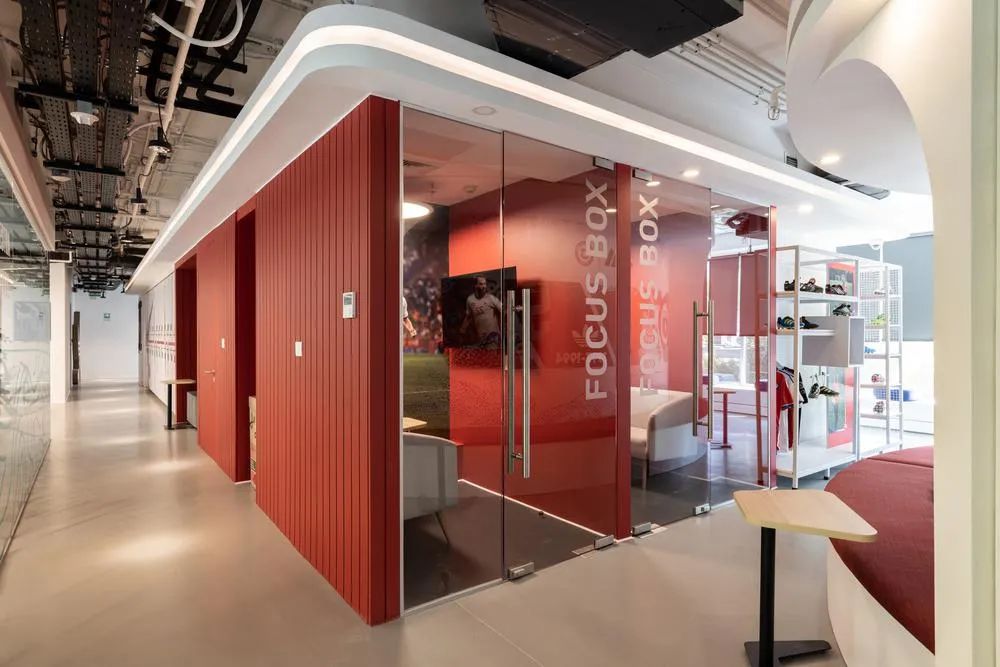 智利 Adidas 阿迪达斯办公空间丨智利圣地亚哥丨BAUER projects 设计团队-16