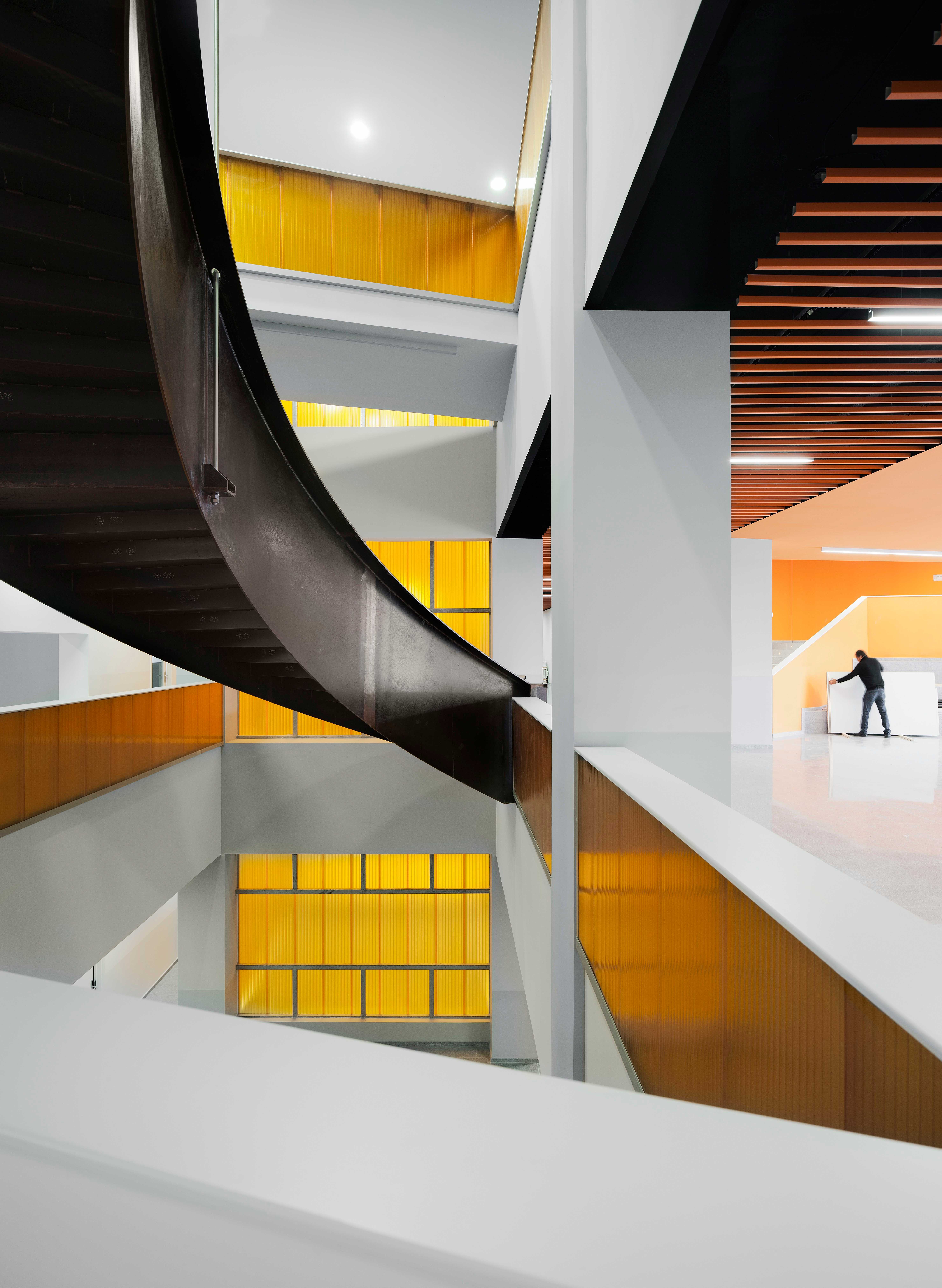 现代矿业学院,毕尔巴鄂的新地标-10