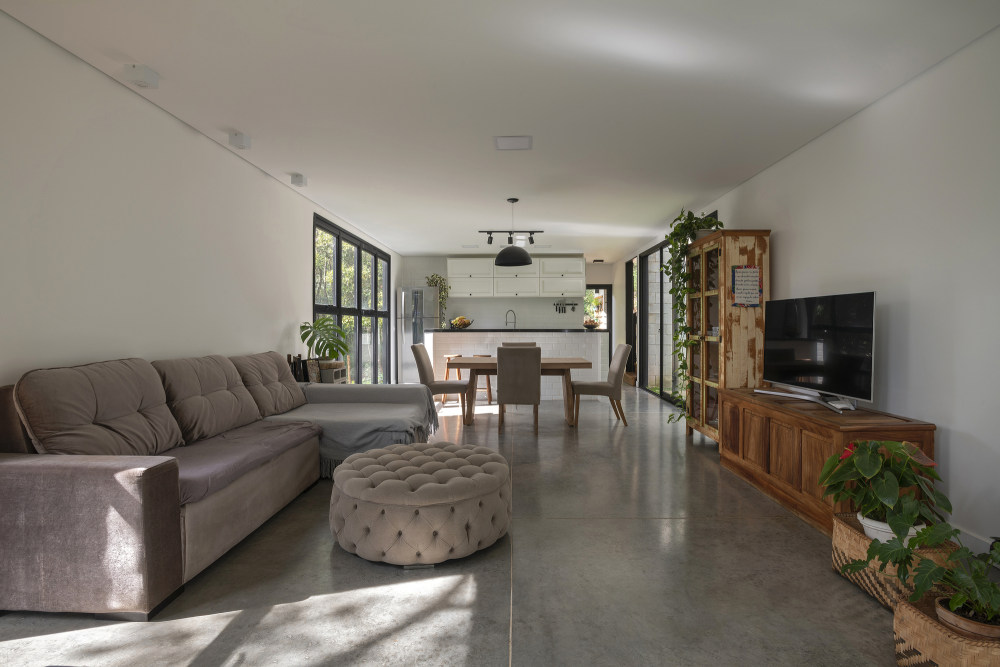 巴西简约住宅设计,融入自然的和谐空间-35