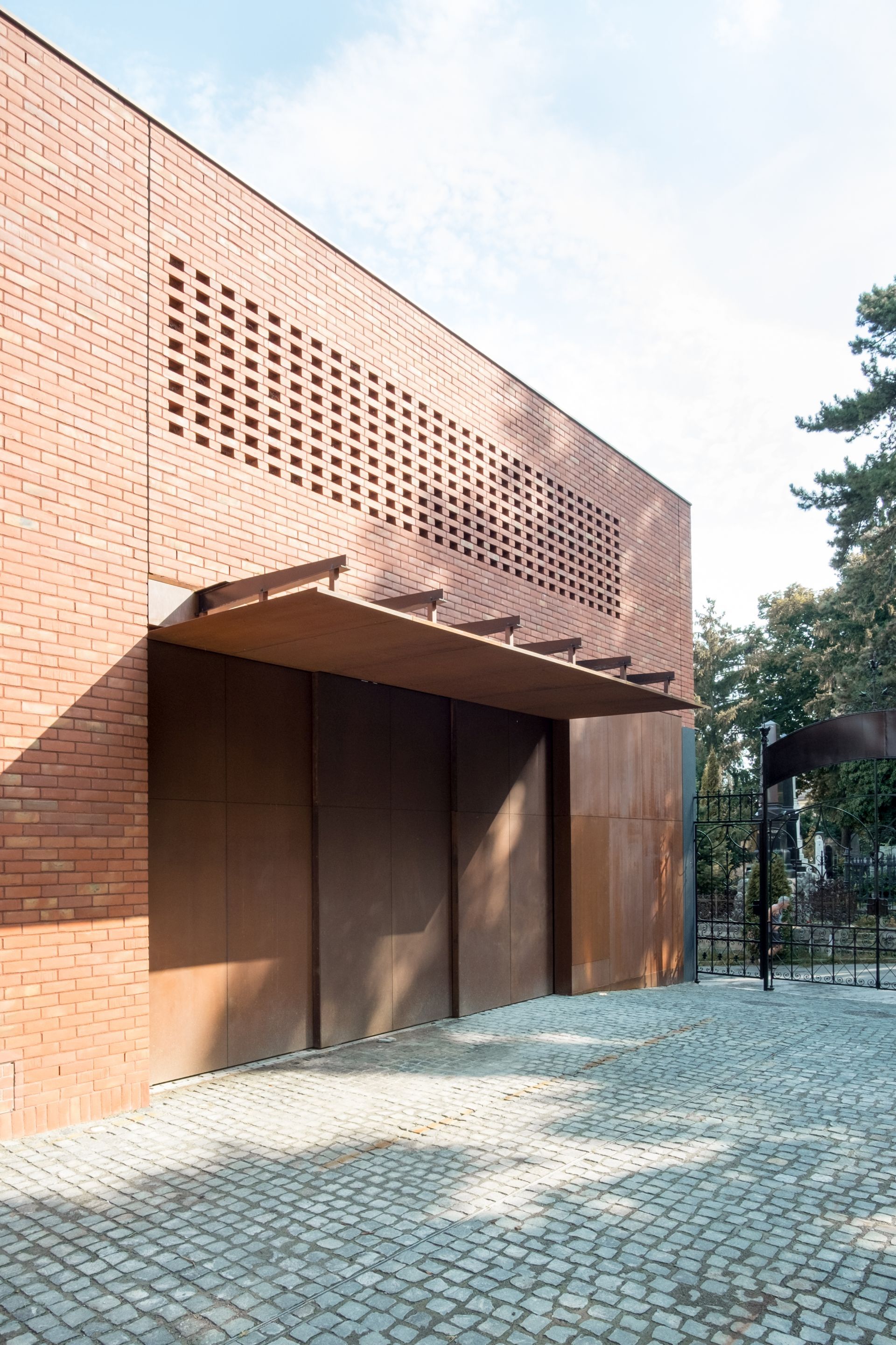 路德教会殡仪馆礼拜堂丨罗马尼亚克卢日纳波卡丨TEKTUM-34