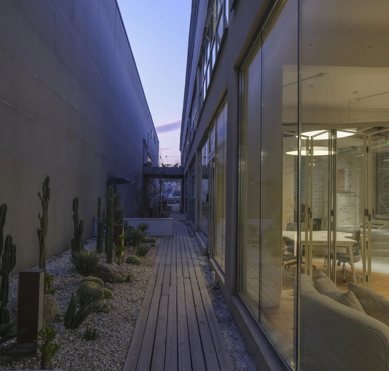 视丘道办公空间设计丨中国北京丨里外工作室-8